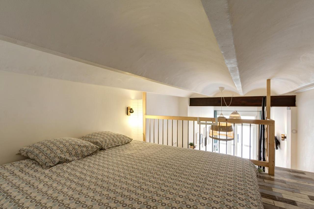 Sleep In Montpellier, Molly, Centre, Gare, 2 Ch, Tram St-denis Montpellier